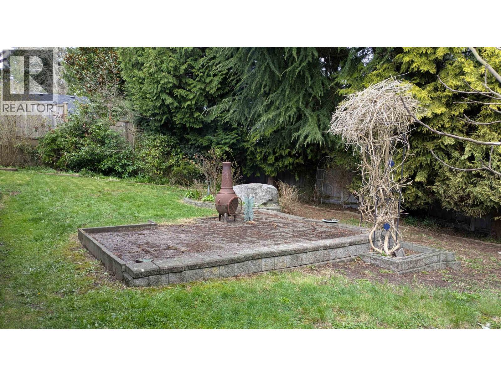 5241 4A AVENUE, Tsawwassen