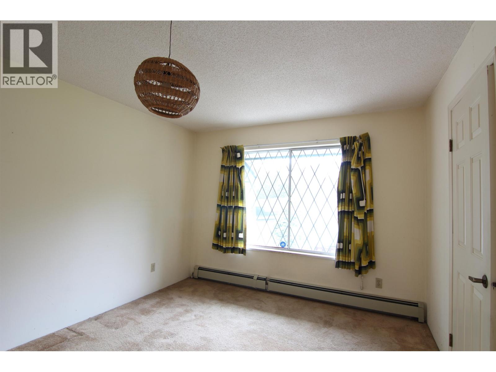 5241 4A AVENUE, Tsawwassen