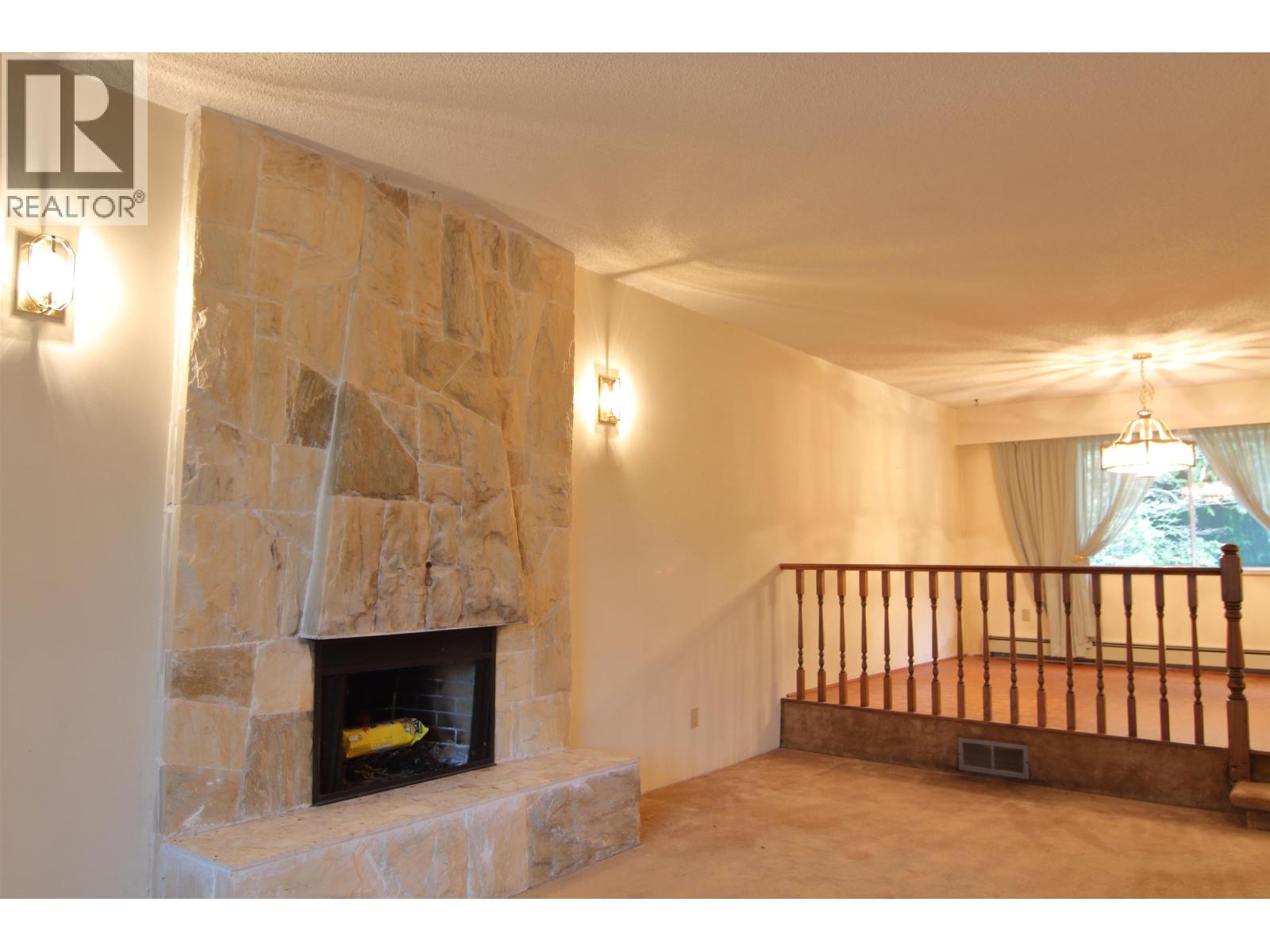 5241 4A AVENUE, Tsawwassen