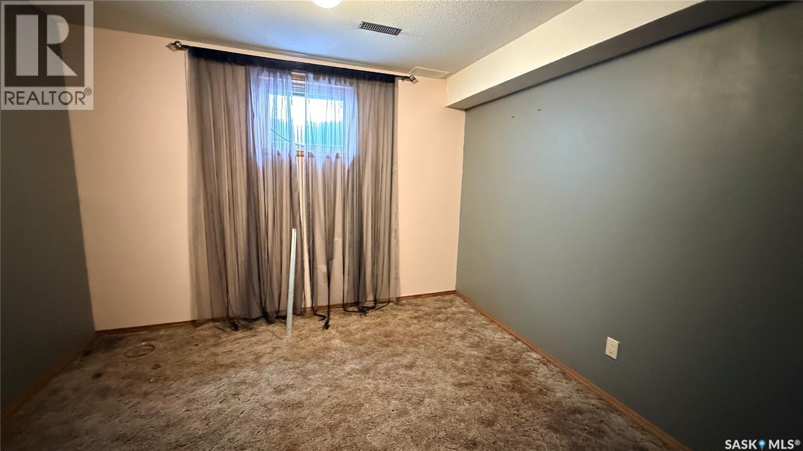 468 Petterson DRIVE - 19