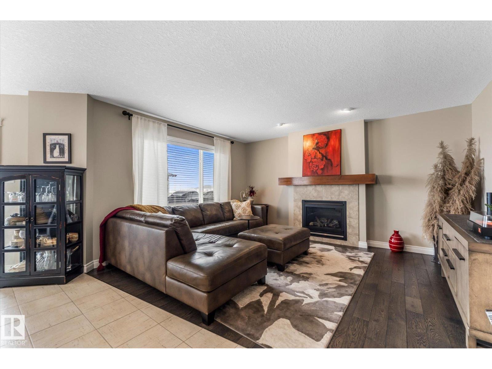 14 DEER PARK BV, Spruce Grove