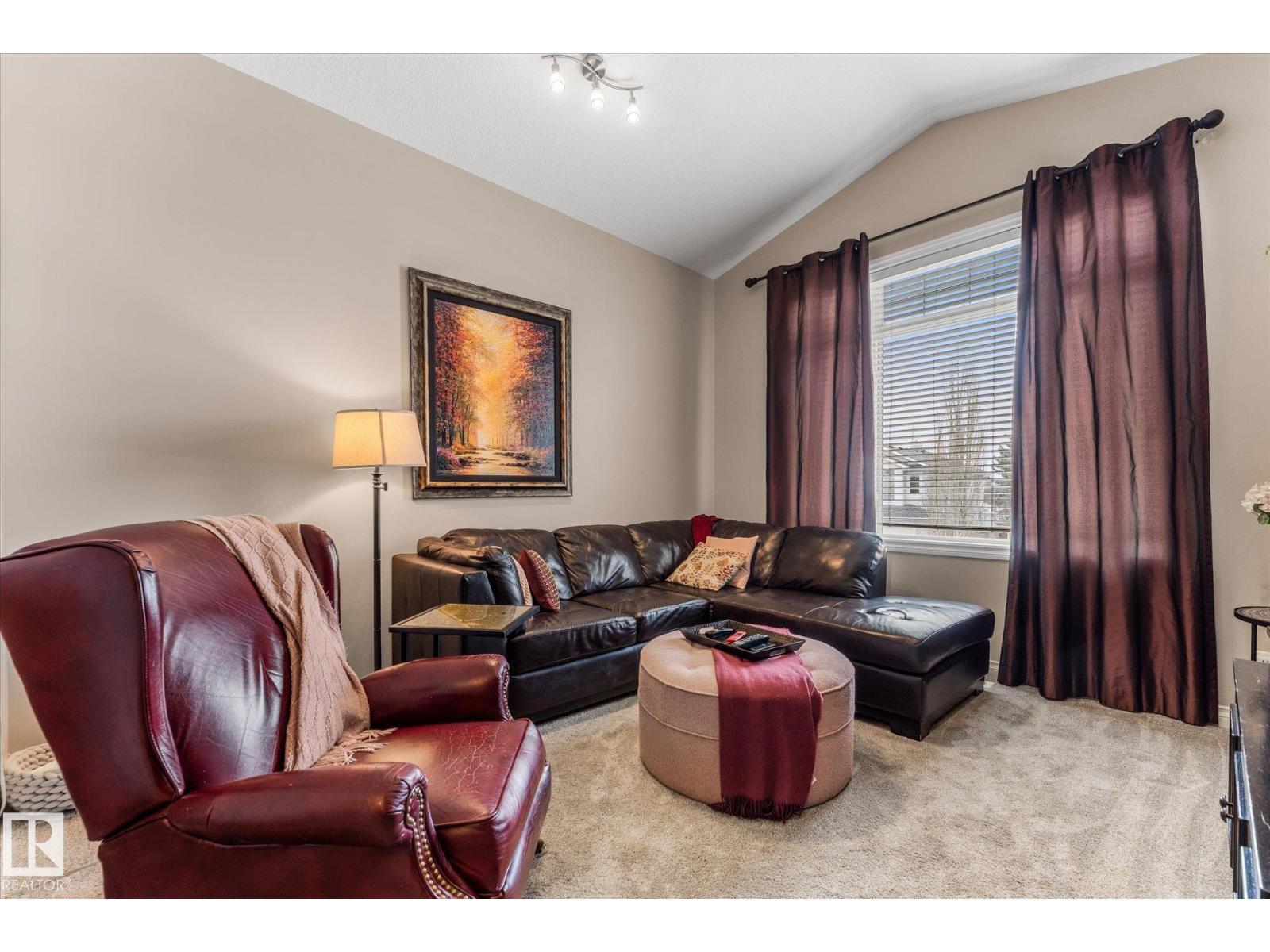 14 DEER PARK BV, Spruce Grove