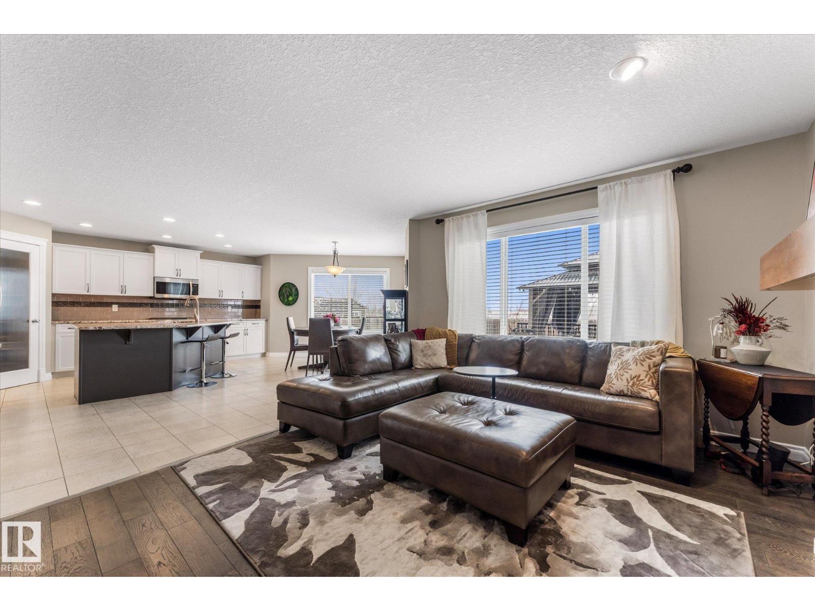 14 DEER PARK BV, Spruce Grove