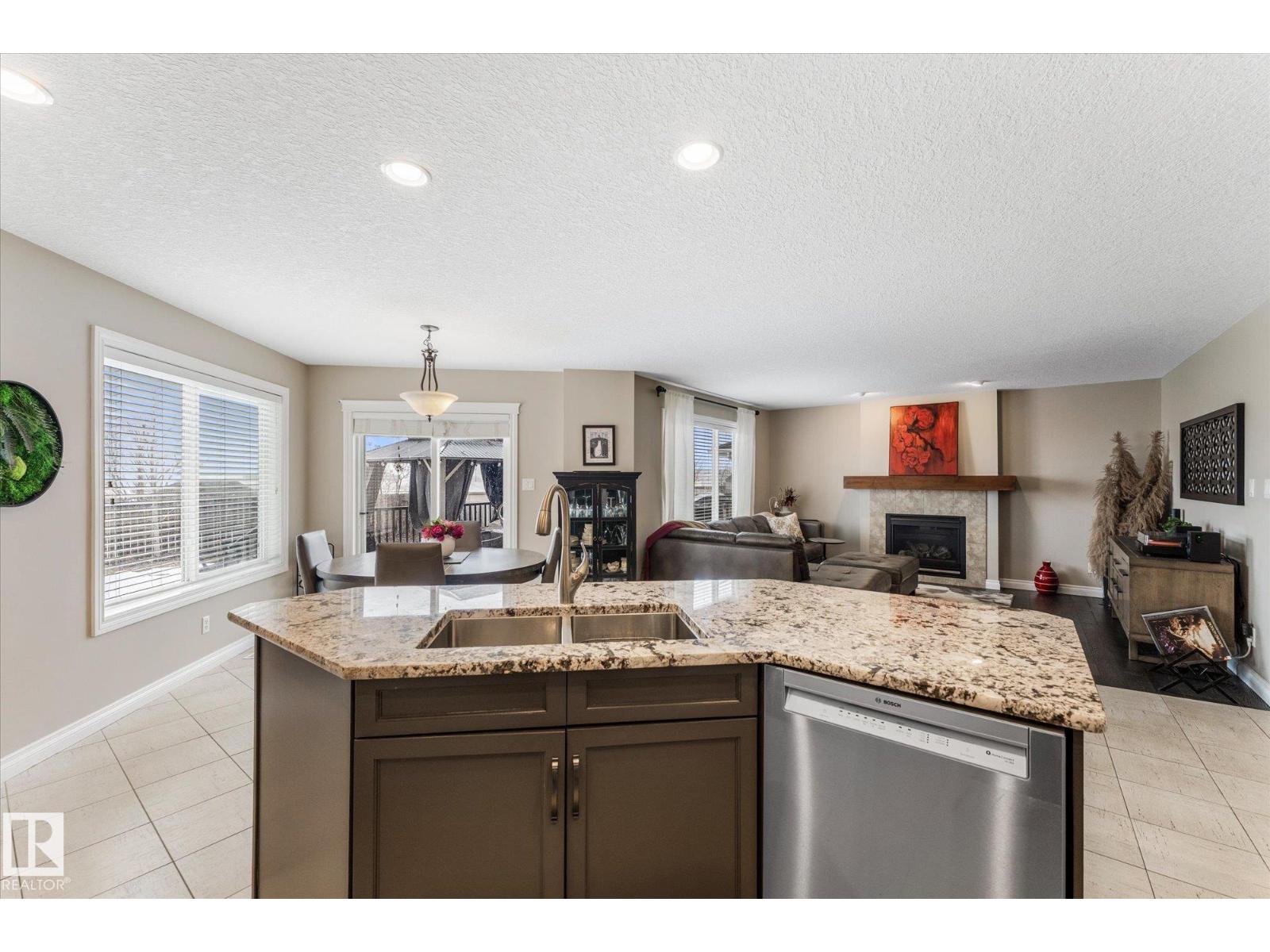 14 DEER PARK BV, Spruce Grove