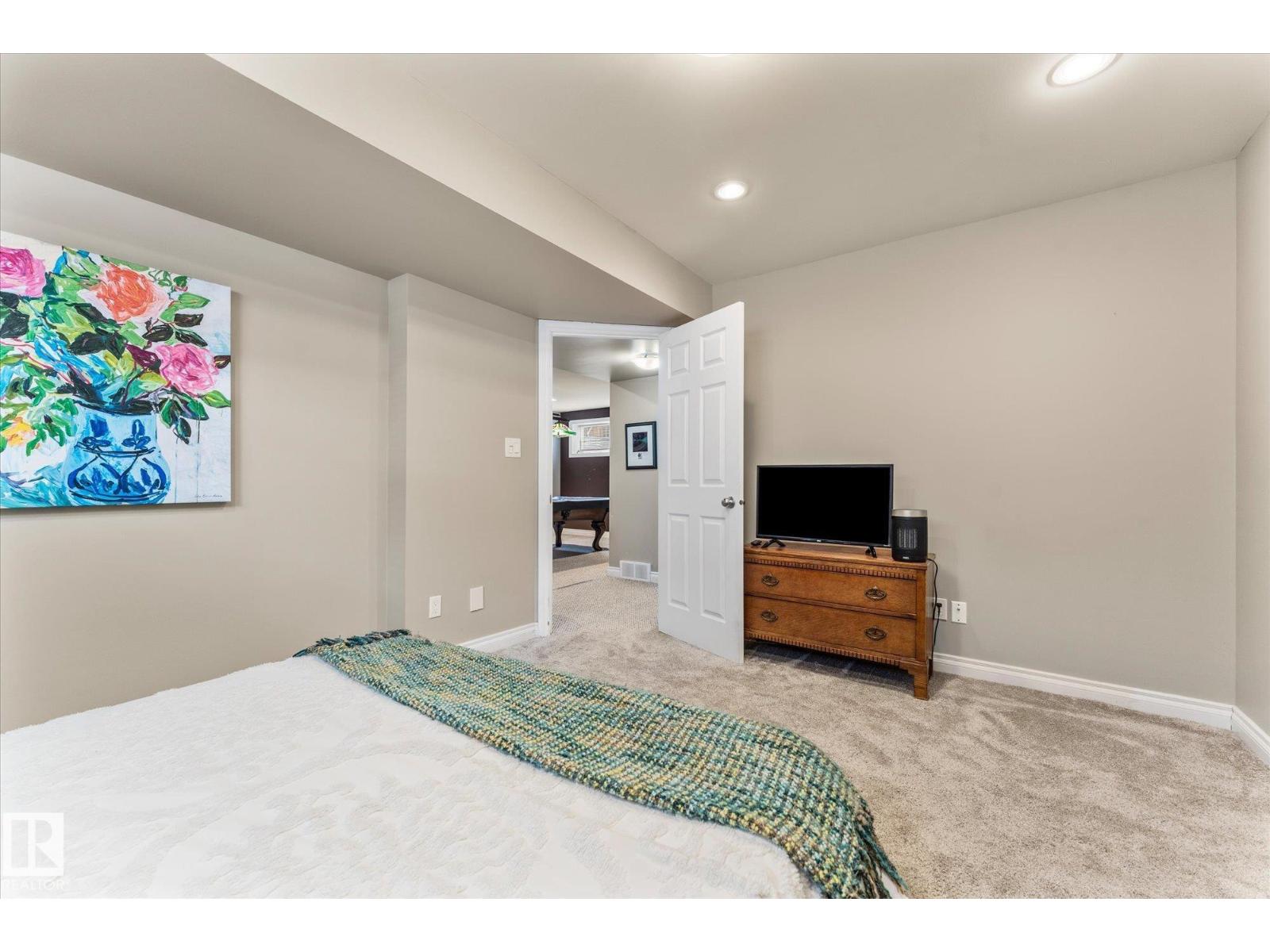 14 DEER PARK BV, Spruce Grove