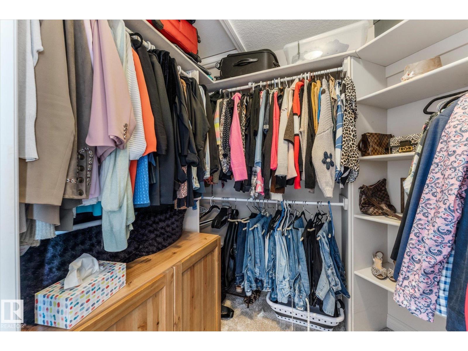 14 DEER PARK BV, Spruce Grove