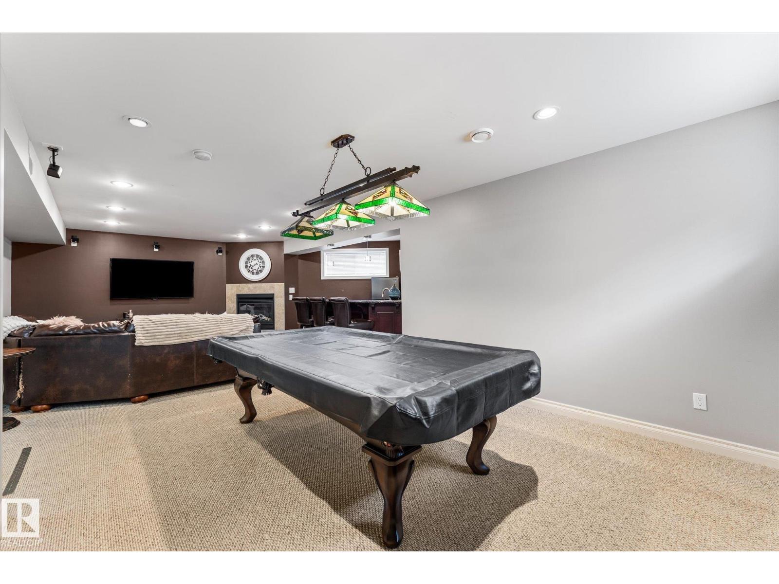 14 DEER PARK BV, Spruce Grove