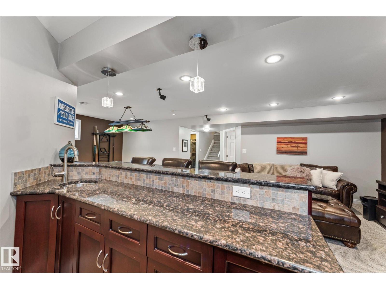 14 DEER PARK BV, Spruce Grove