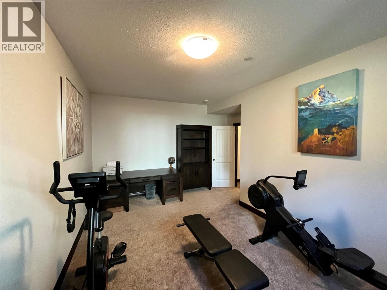 230 Sunset Drive, Sicamous