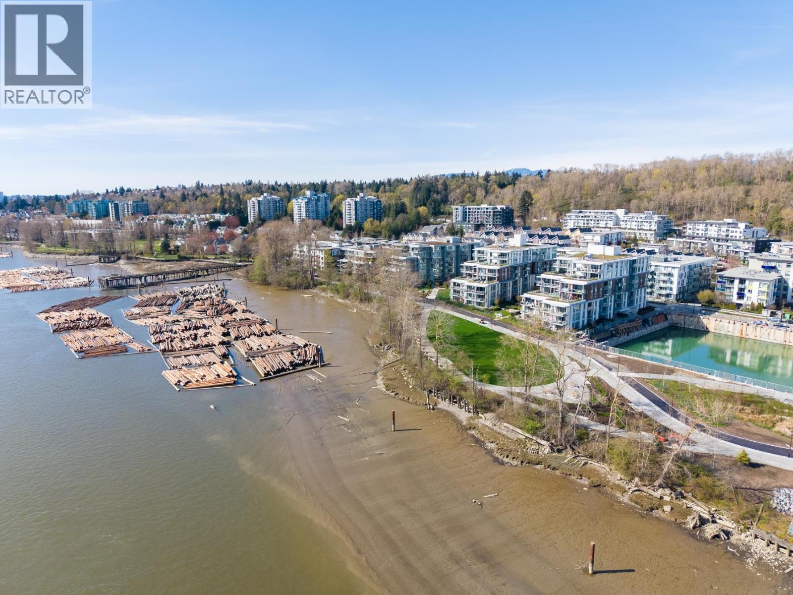 303 3188 RIVERWALK AVENUE, Vancouver