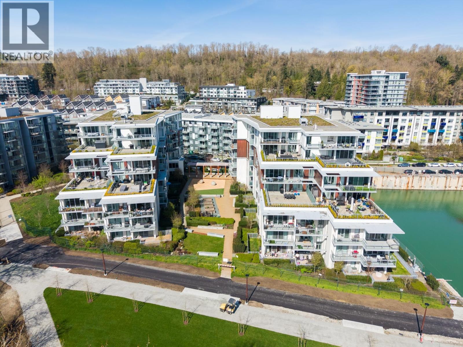 303 3188 RIVERWALK AVENUE, Vancouver