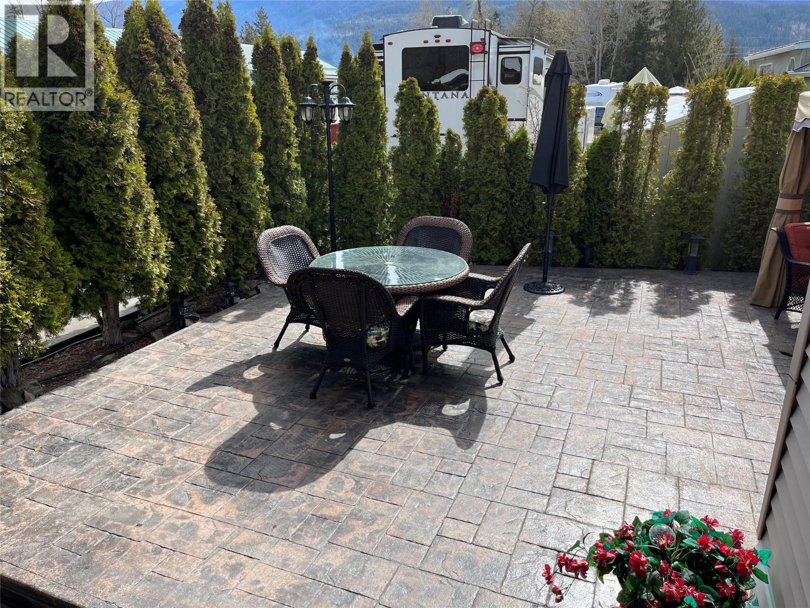 1383 Silver Sands Road Unit# 120, Sicamous