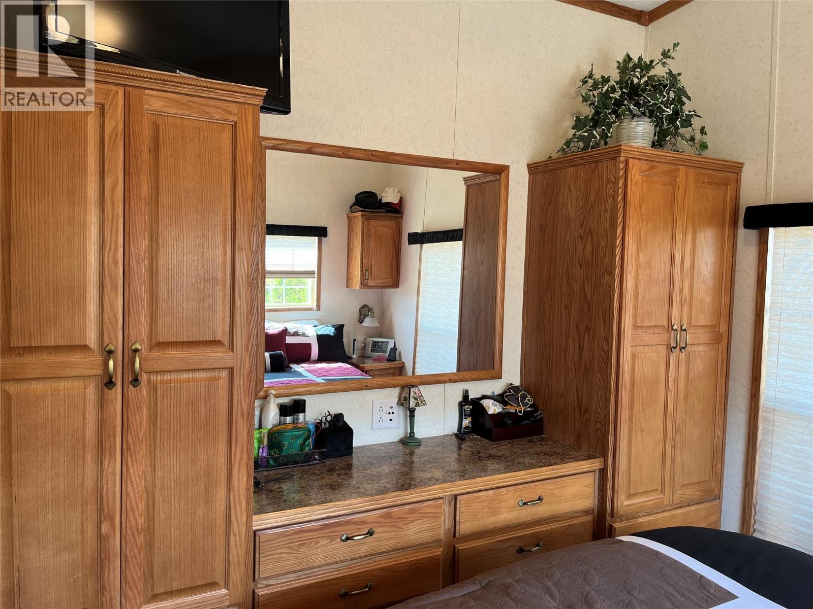 1383 Silver Sands Road Unit# 120, Sicamous