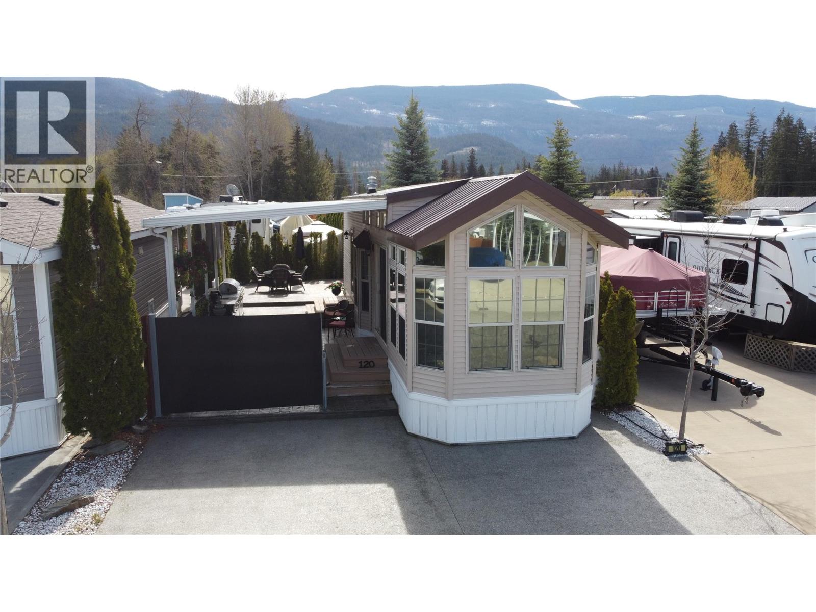 1383 Silver Sands Road Unit# 120, Sicamous