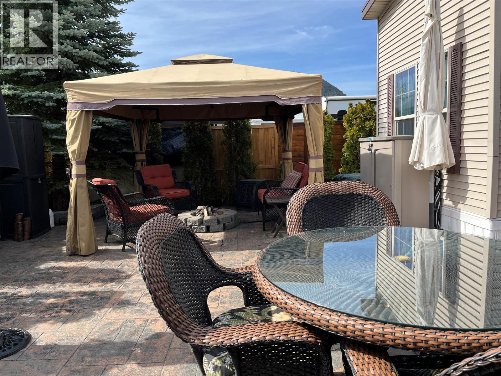 1383 Silver Sands Road Unit# 120, Sicamous