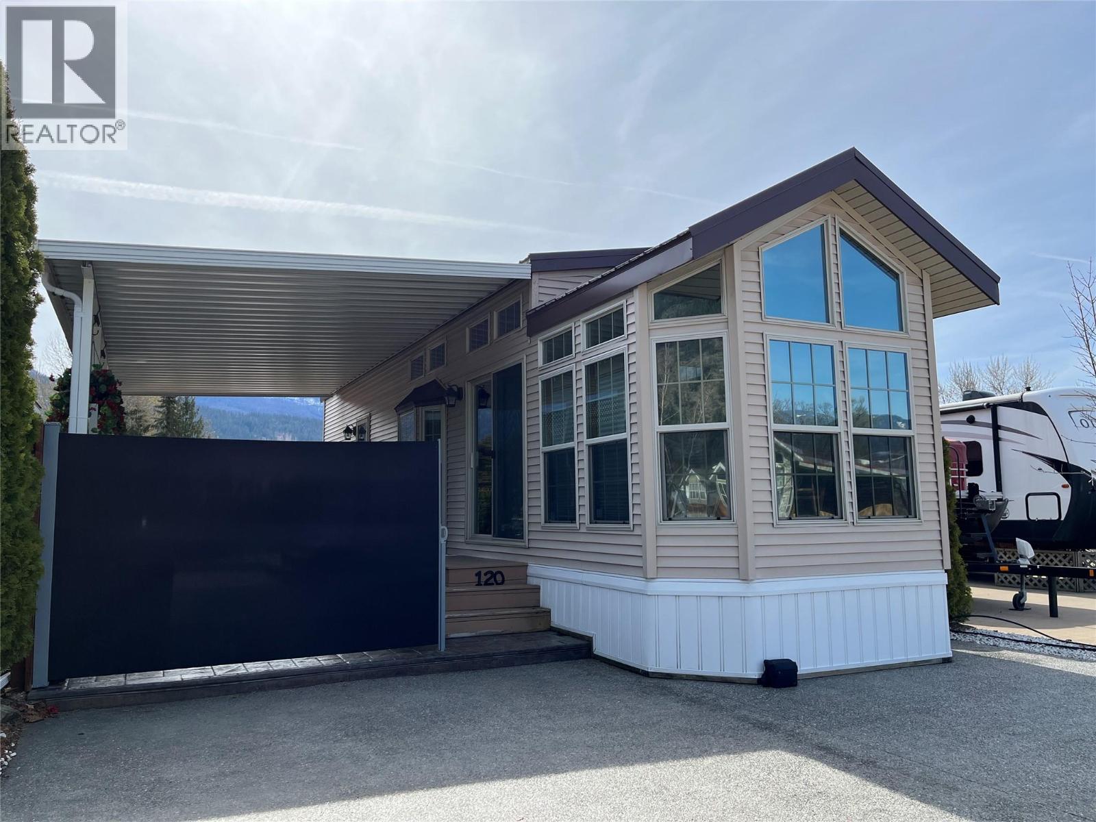 1383 Silver Sands Road Unit# 120, Sicamous