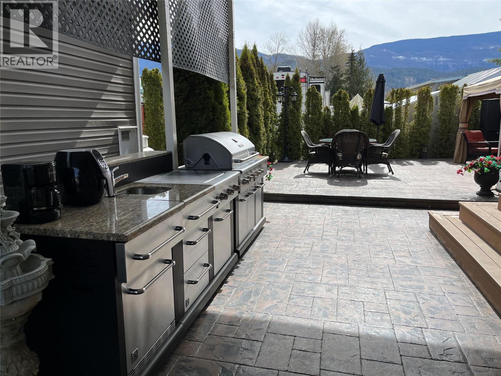 1383 Silver Sands Road Unit# 120, Sicamous