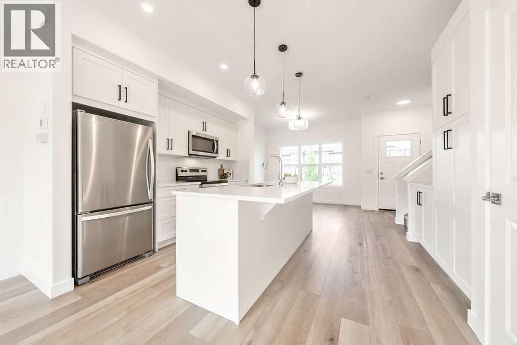 525 River Heights Drive, Cochrane