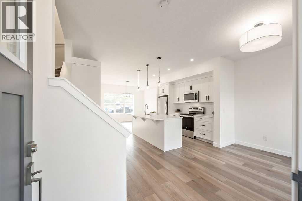 525 River Heights Drive, Cochrane