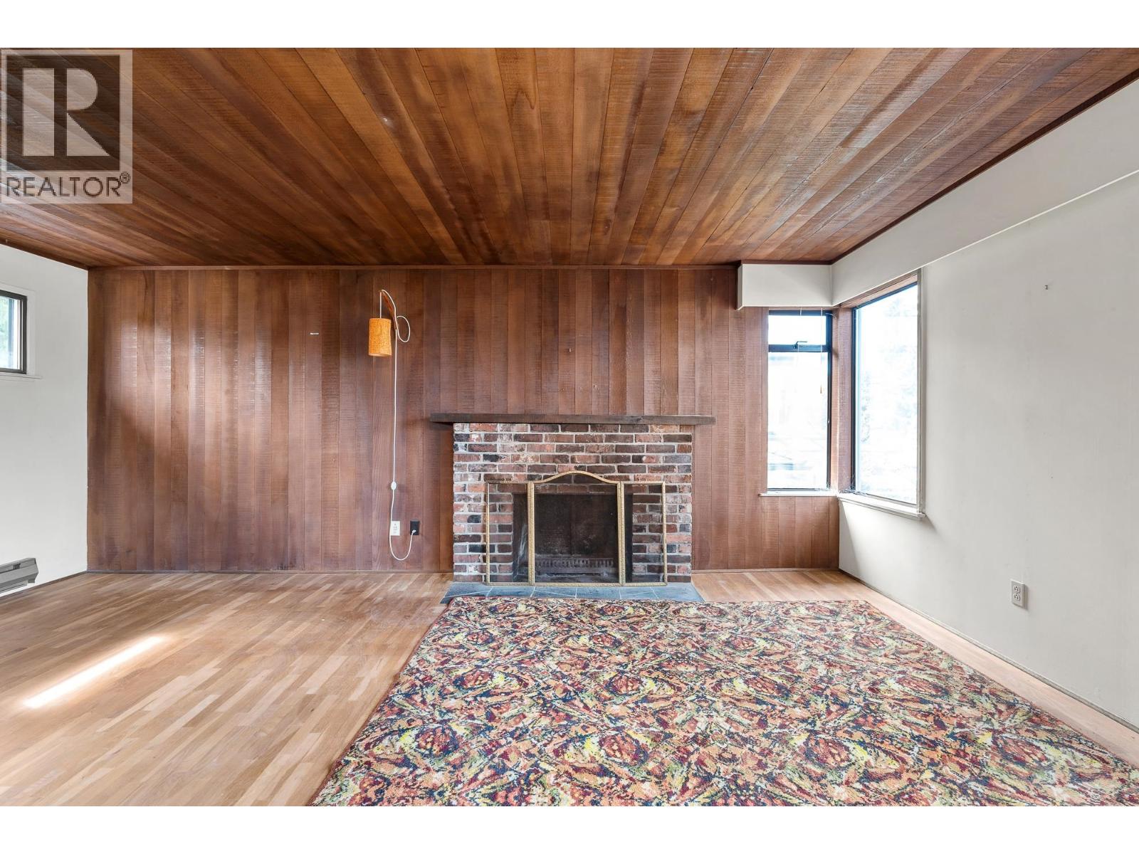 4667 SIMPSON AVENUE, Vancouver