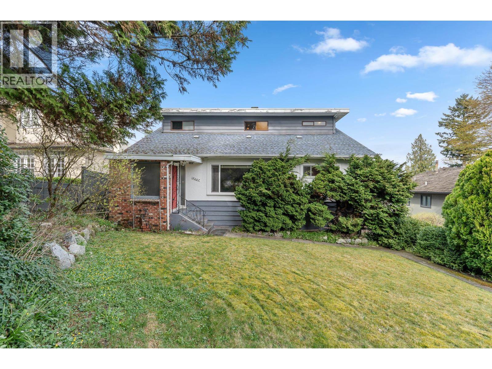 4667 SIMPSON AVENUE, Vancouver