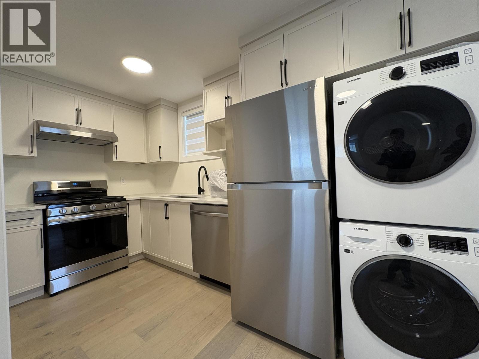 945 E 28TH AVENUE, Vancouver