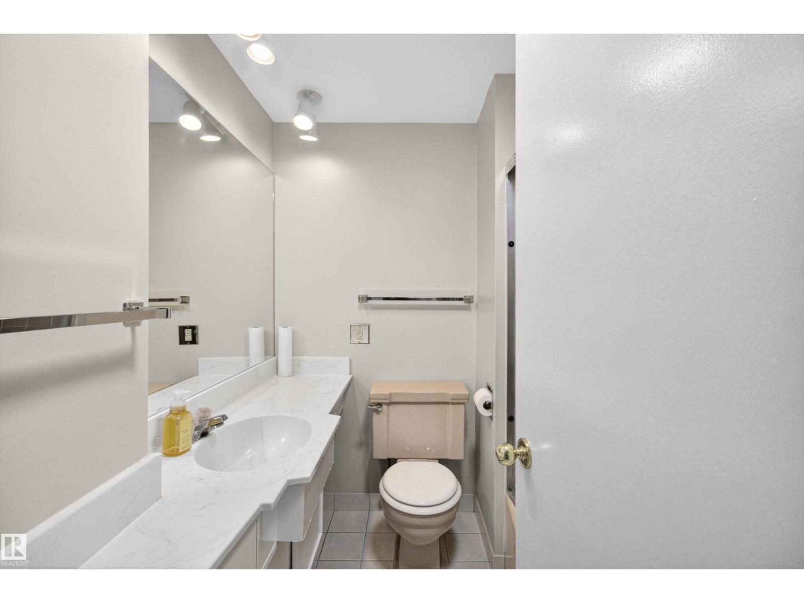 #304 12207 JASPER AV NW, Edmonton