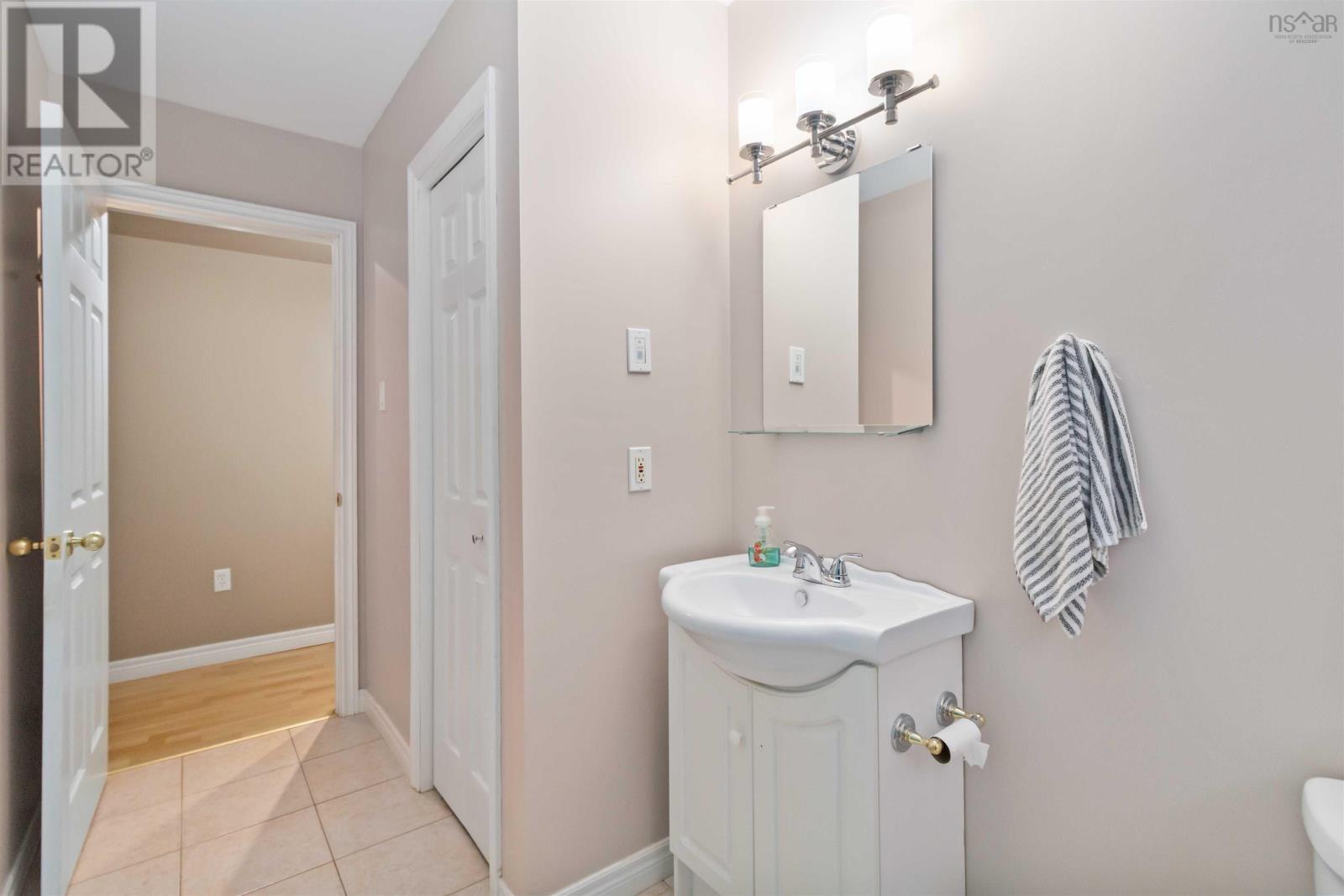 Property 36 of 50 of 39 Ridgecrest Drive