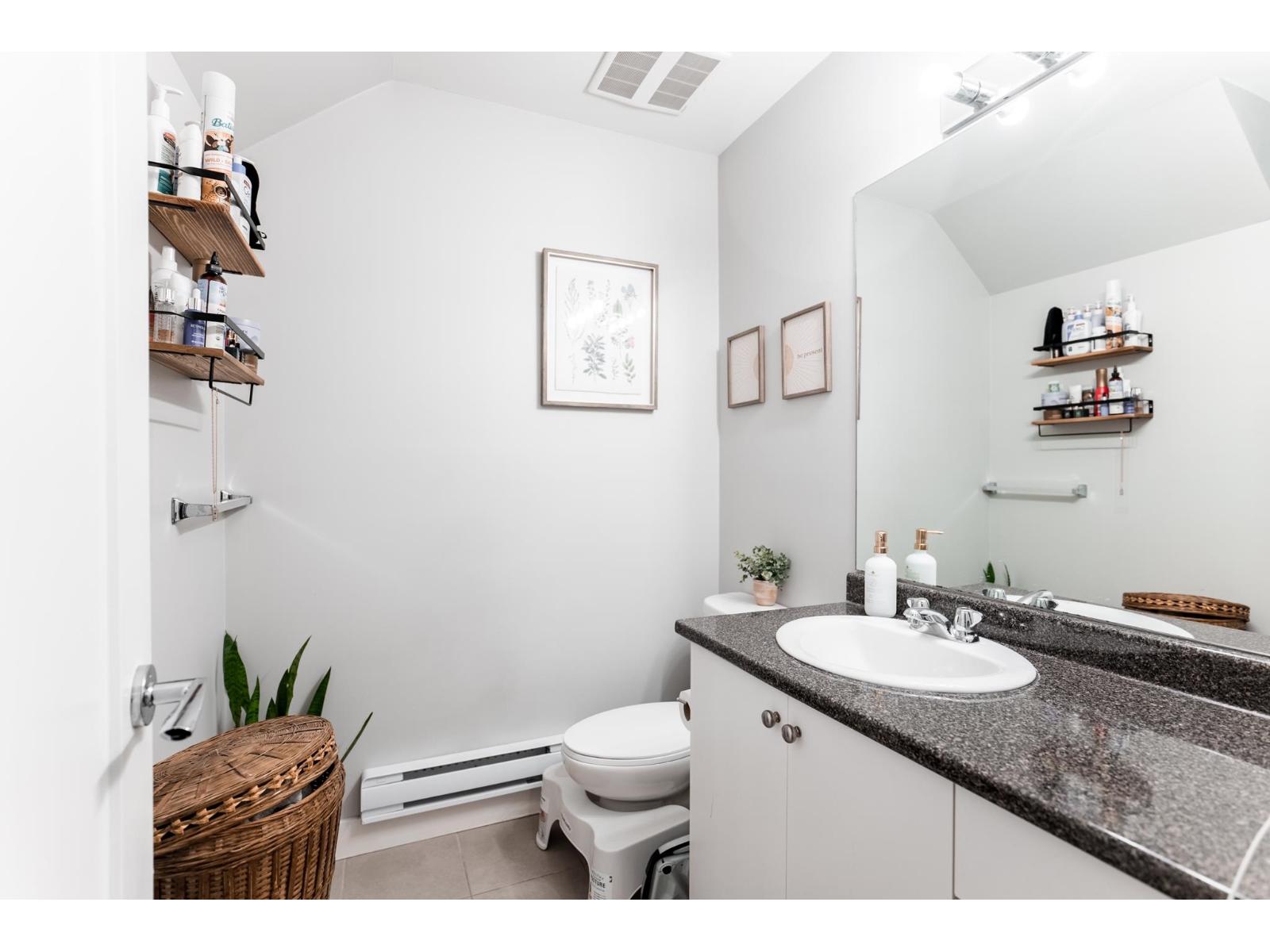 20923 81 AVENUE, Langley