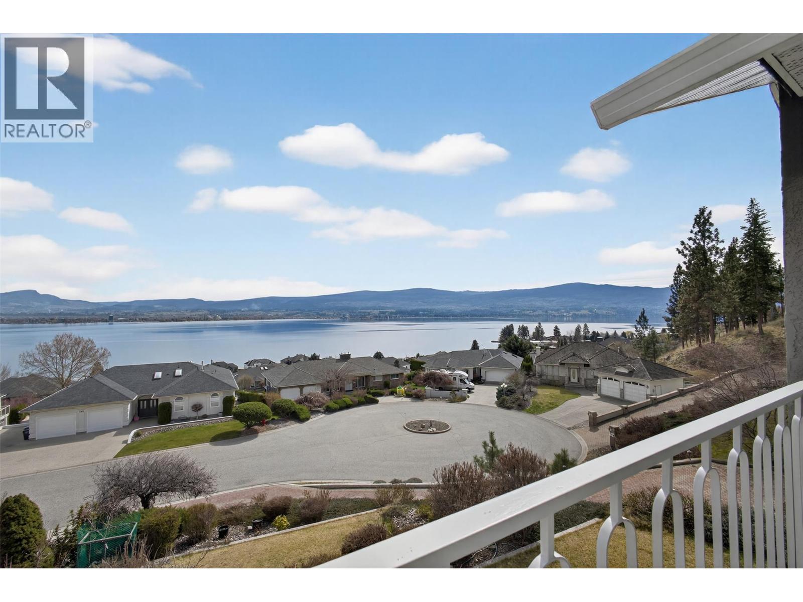 570 Casa Grande Drive, Kelowna