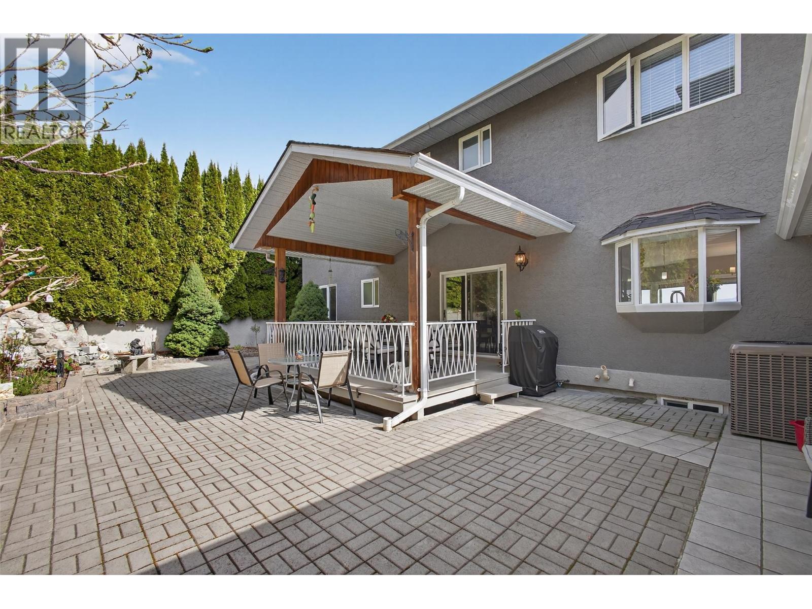 570 Casa Grande Drive, Kelowna