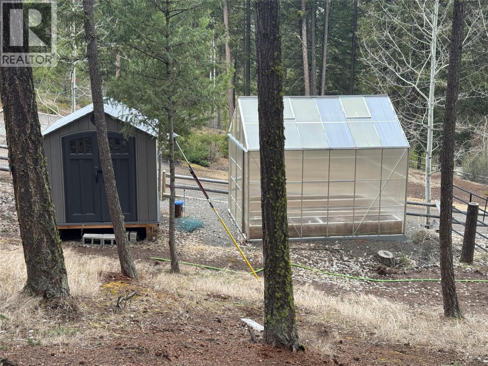 4492 IRON MOUNTAIN ROAD - 34