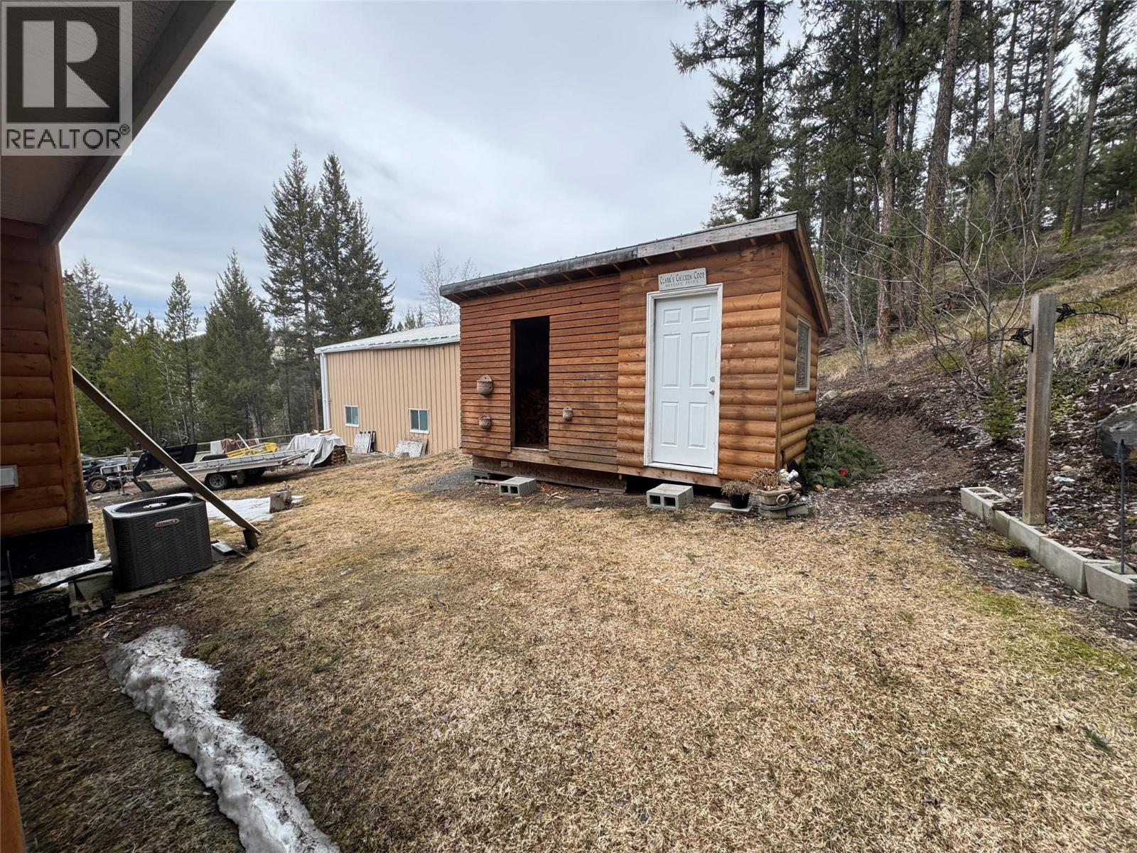 4492 Iron Mountain Road - 41