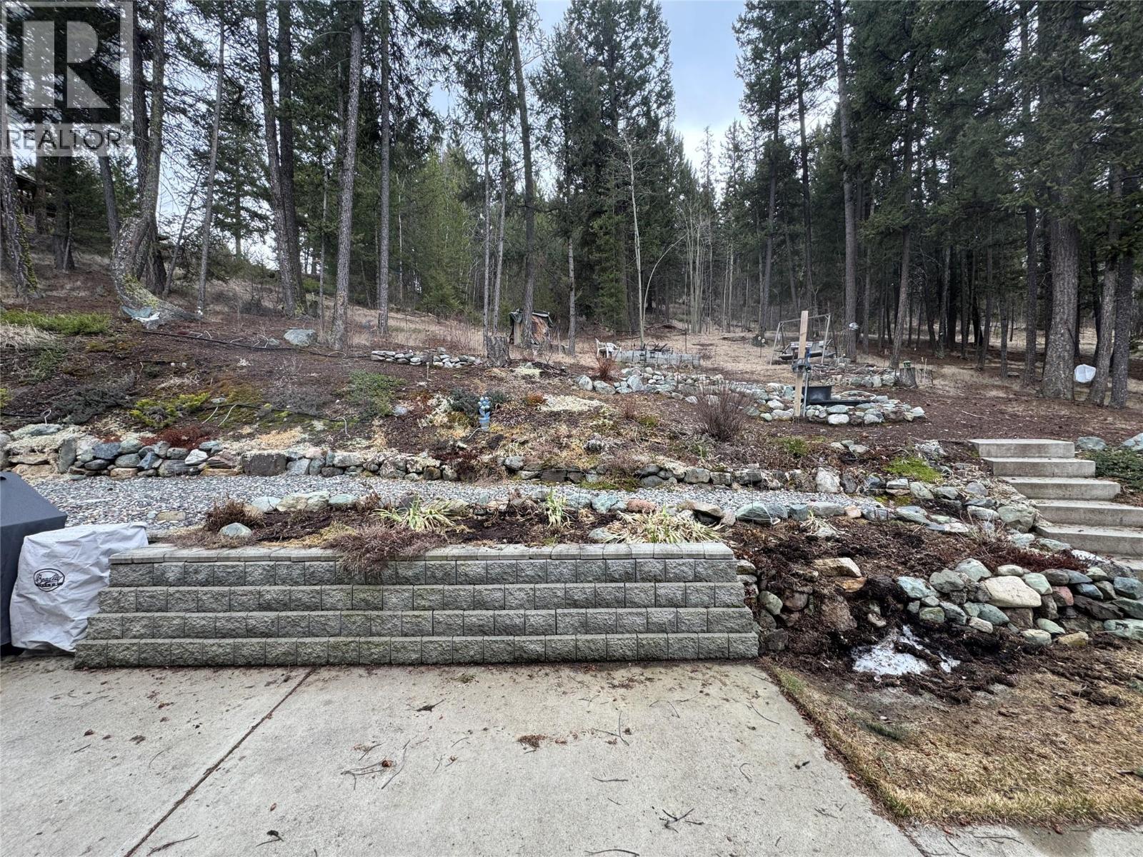 4492 Iron Mountain Road - 40