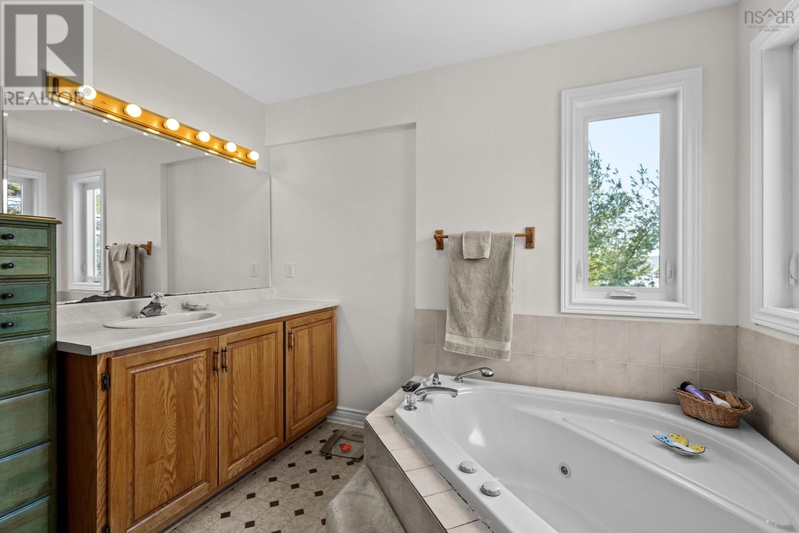 Property 21 of 48 of 20 Fleet Court