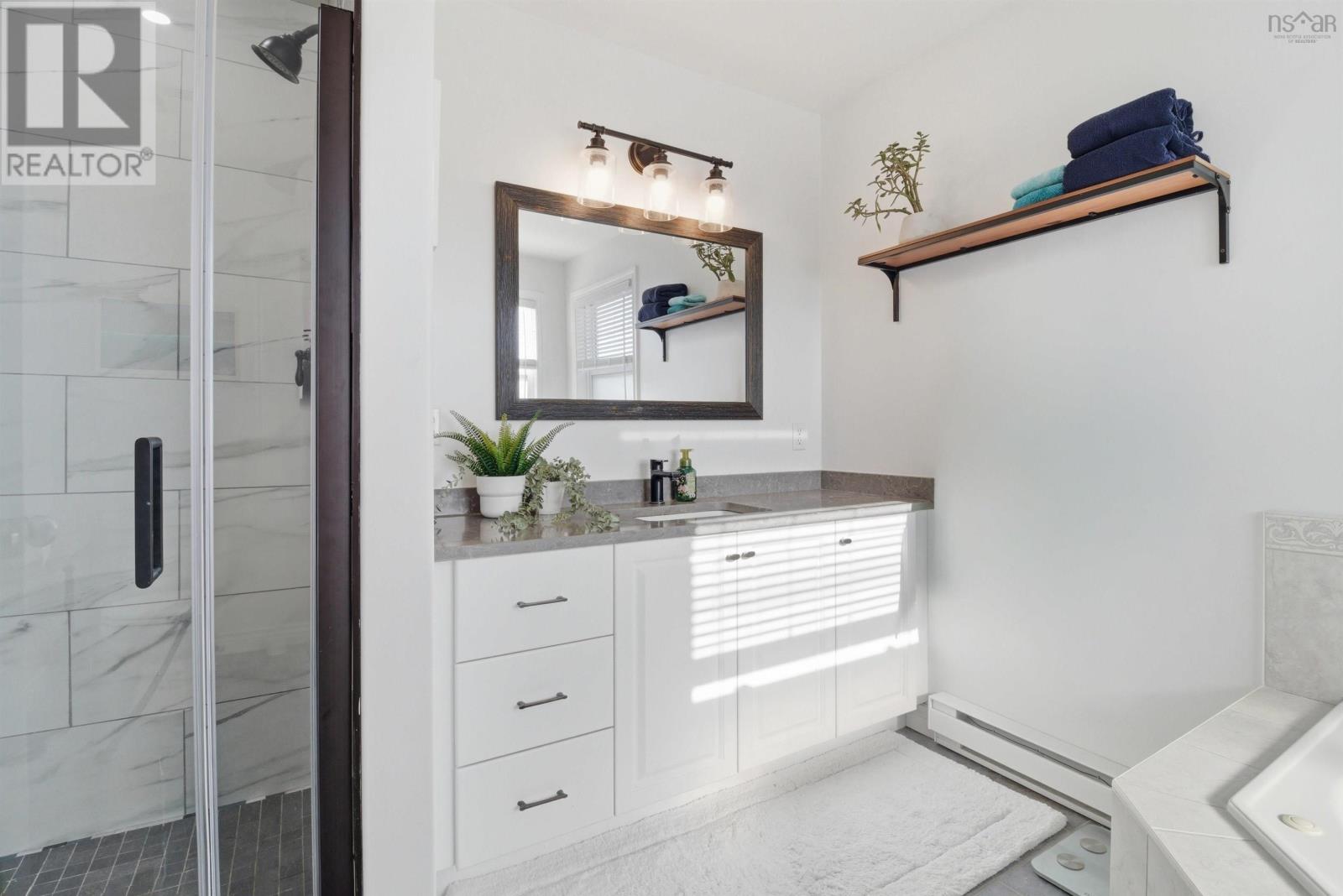 Property 3 of 50 of 46 Rockpoint Court