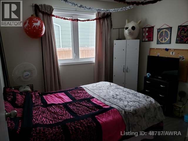 10850 98 AVE - 13