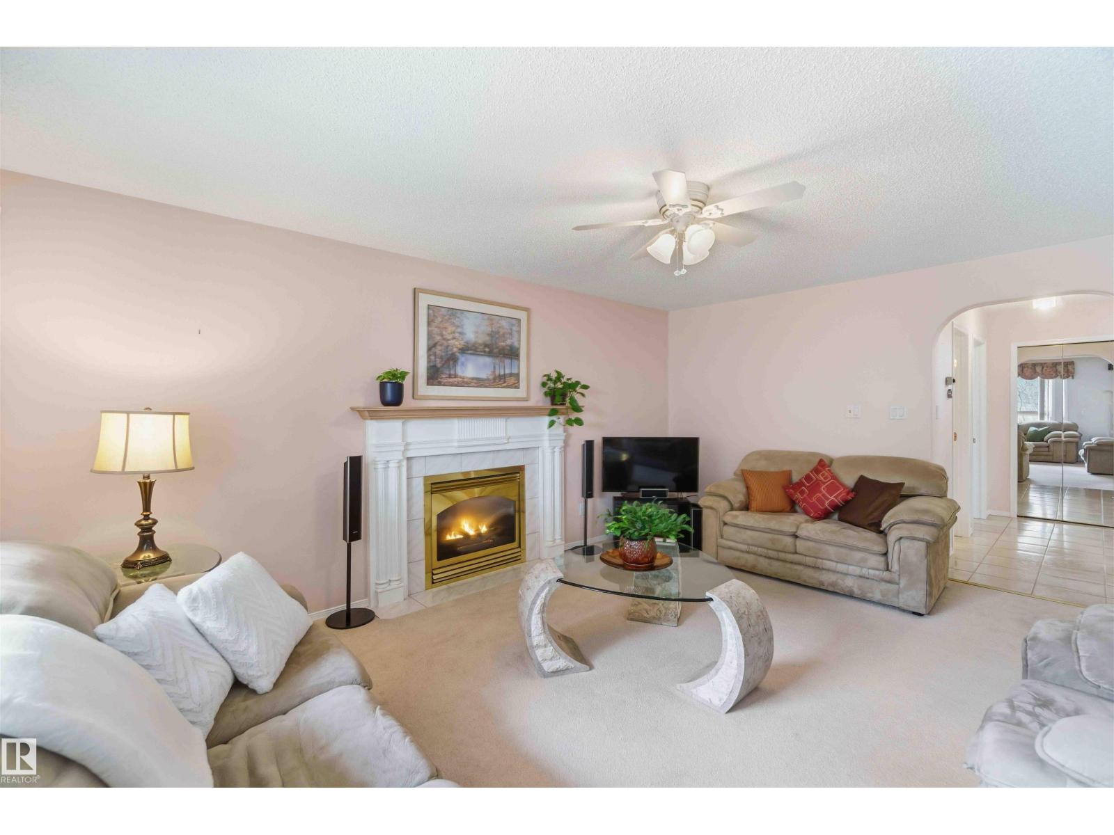 #1 COLONIAL CL, Beaumont