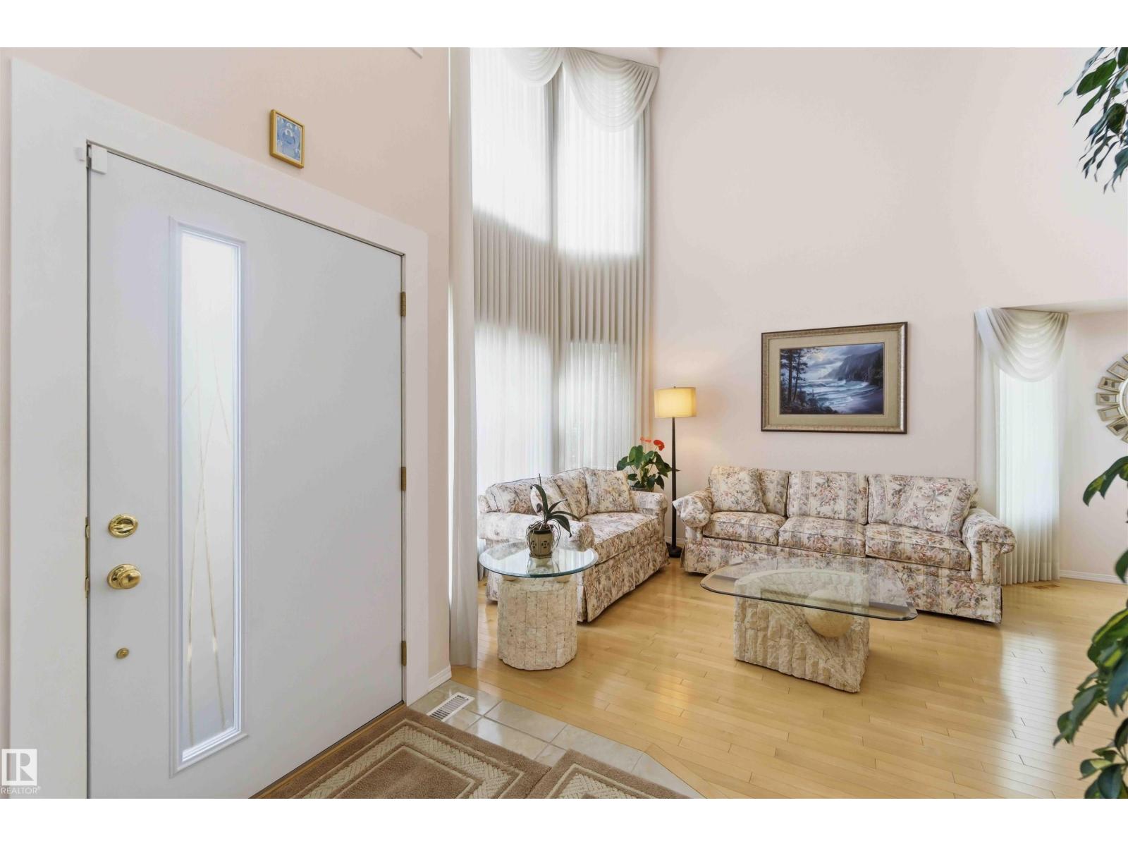 #1 COLONIAL CL, Beaumont