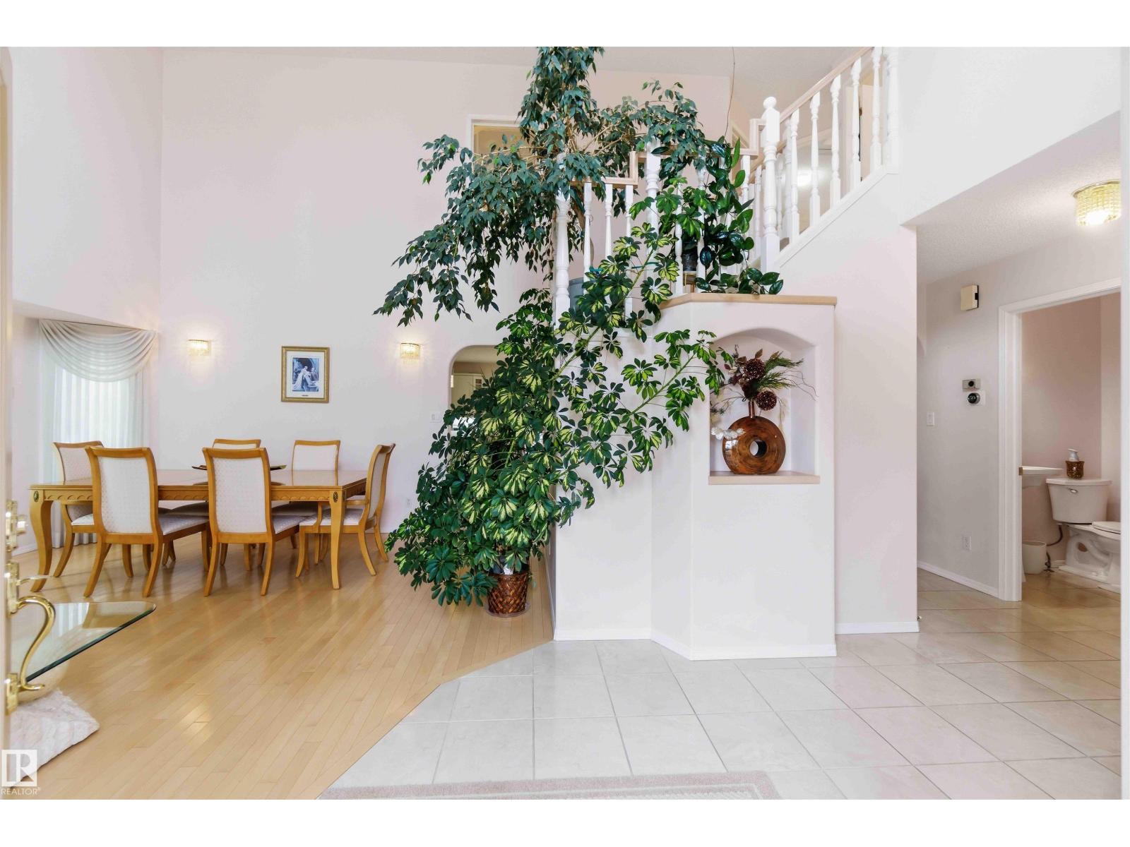 #1 COLONIAL CL, Beaumont