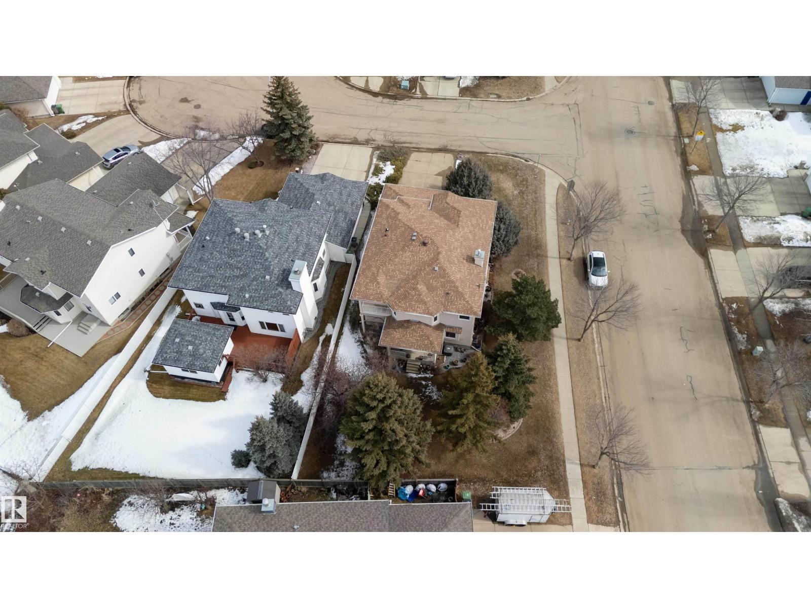 #1 COLONIAL CL, Beaumont