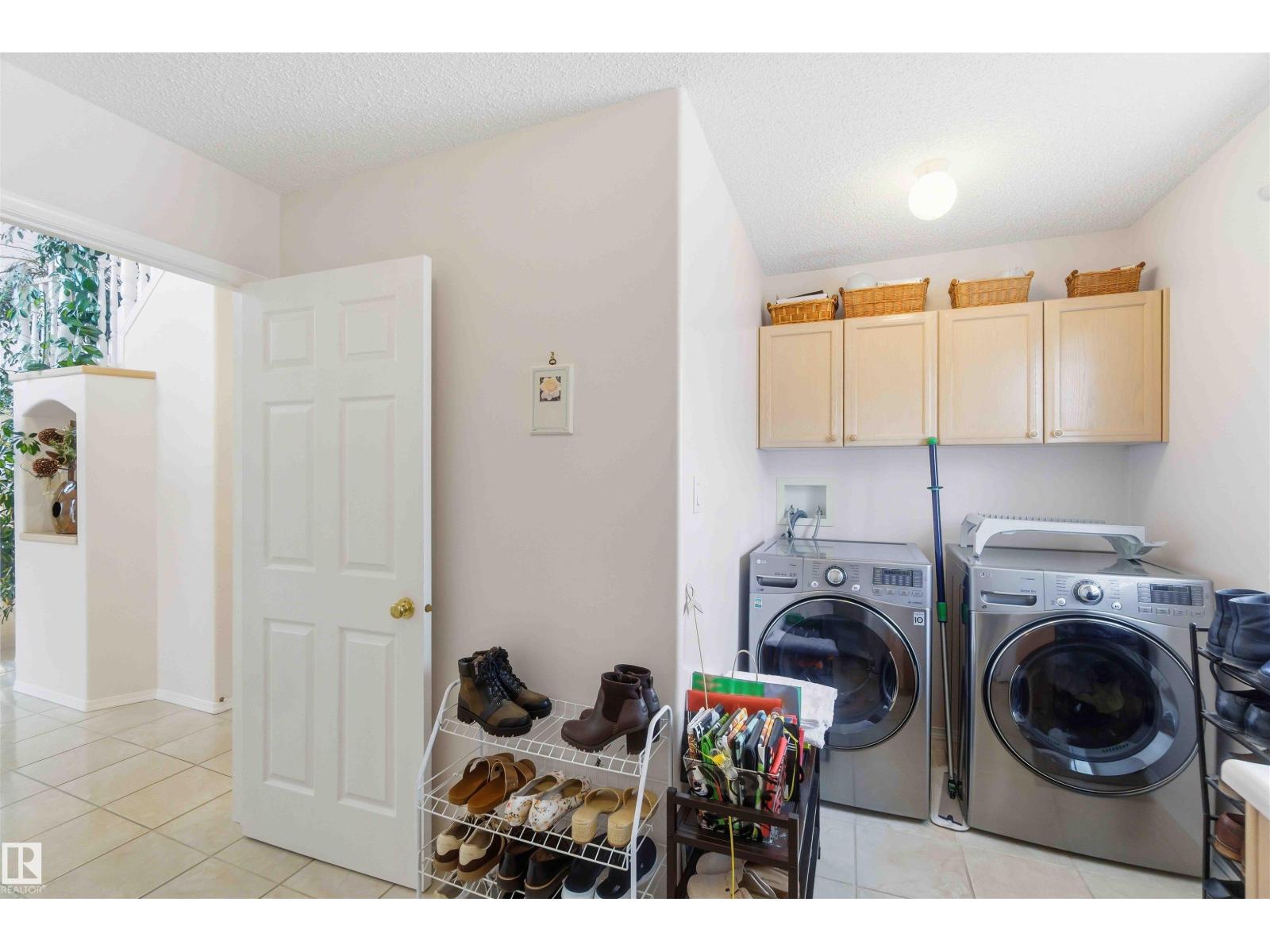 #1 COLONIAL CL, Beaumont