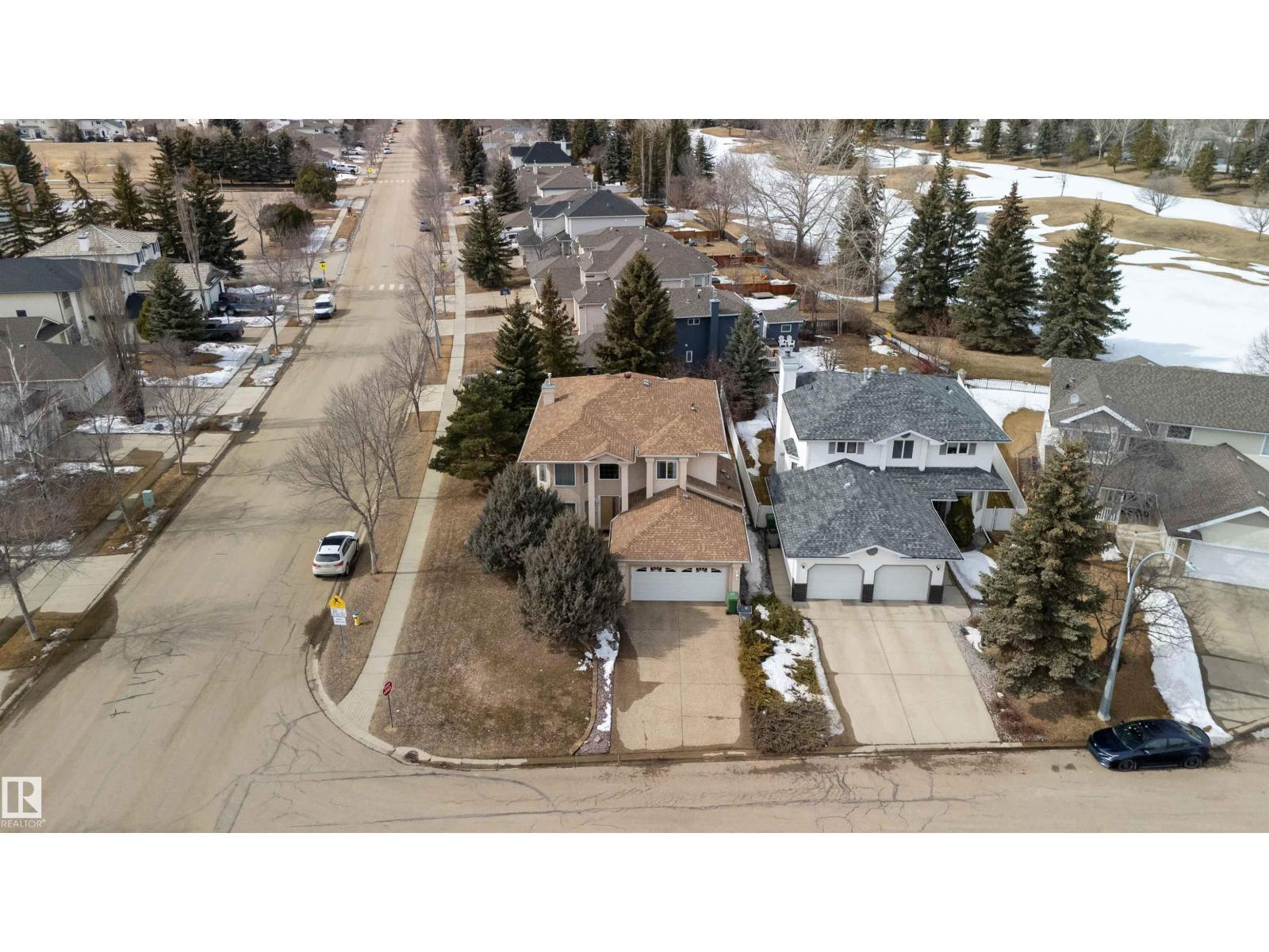 #1 COLONIAL CL, Beaumont