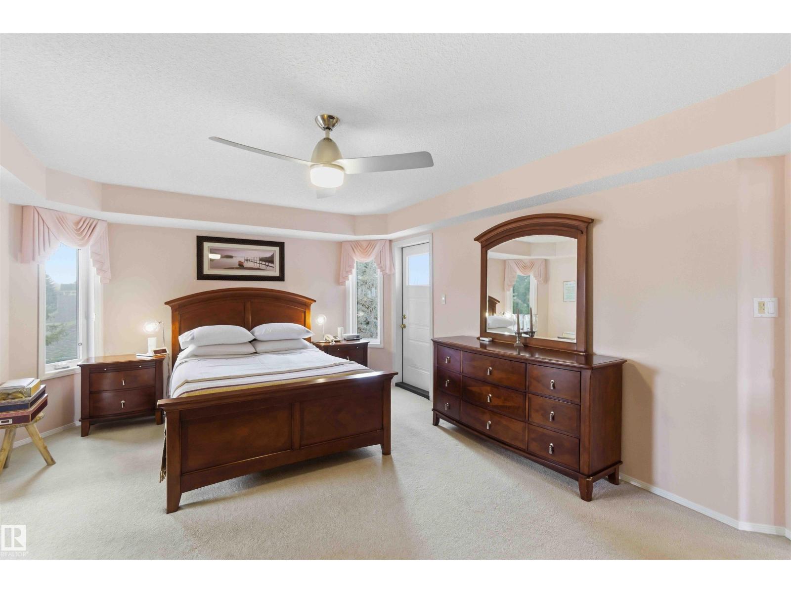 #1 COLONIAL CL, Beaumont