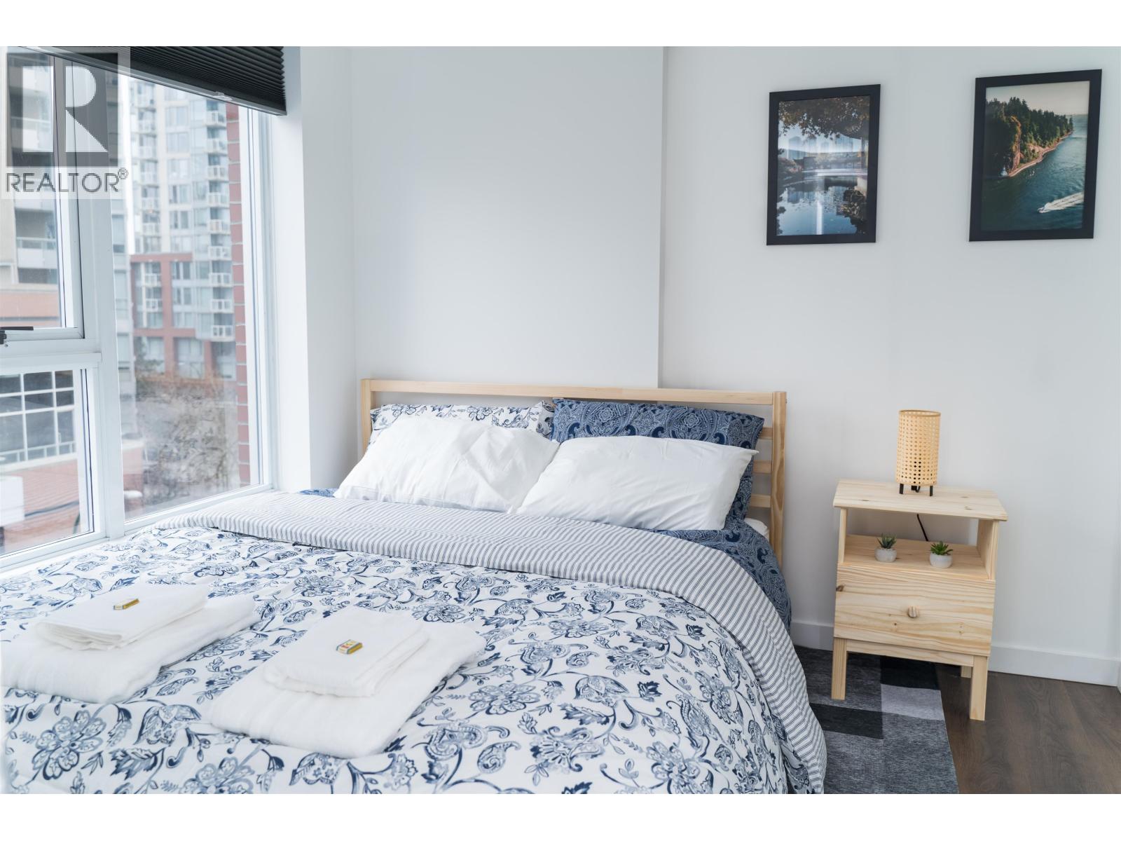 612 618 ABBOTT STREET, Vancouver