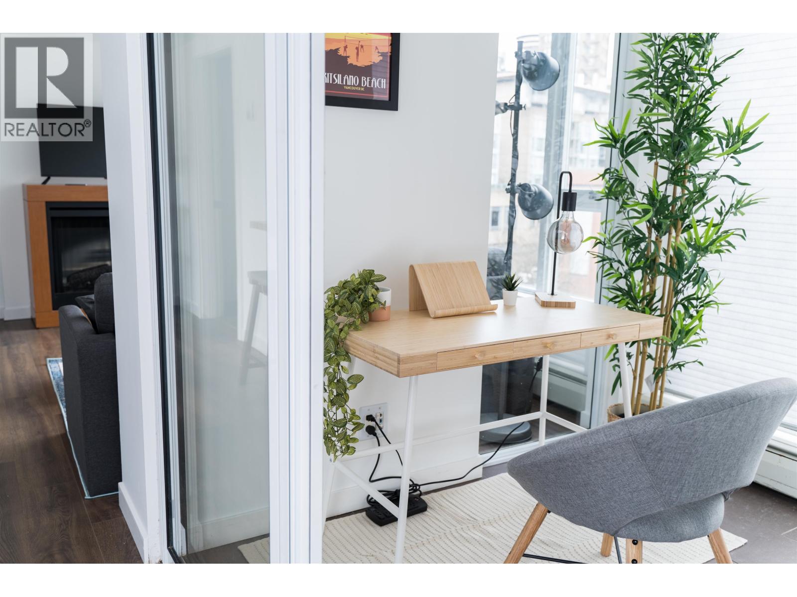 612 618 ABBOTT STREET, Vancouver