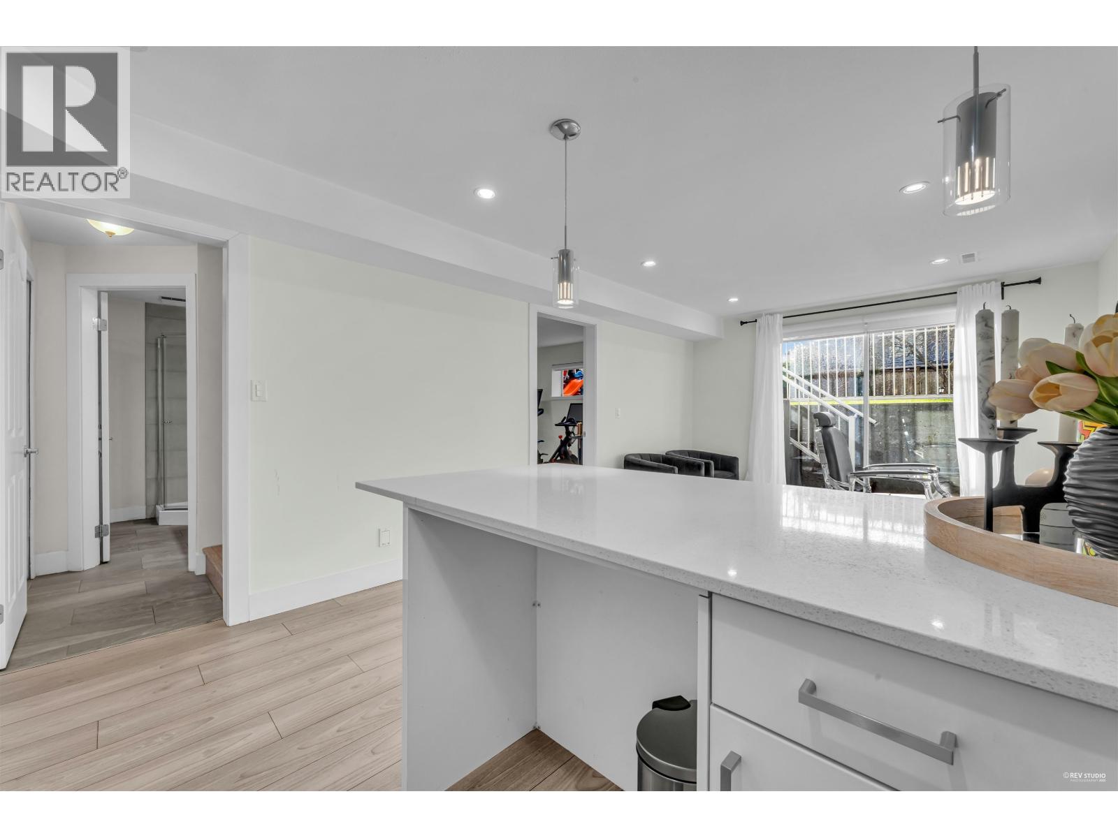 633 FIR STREET, North Vancouver