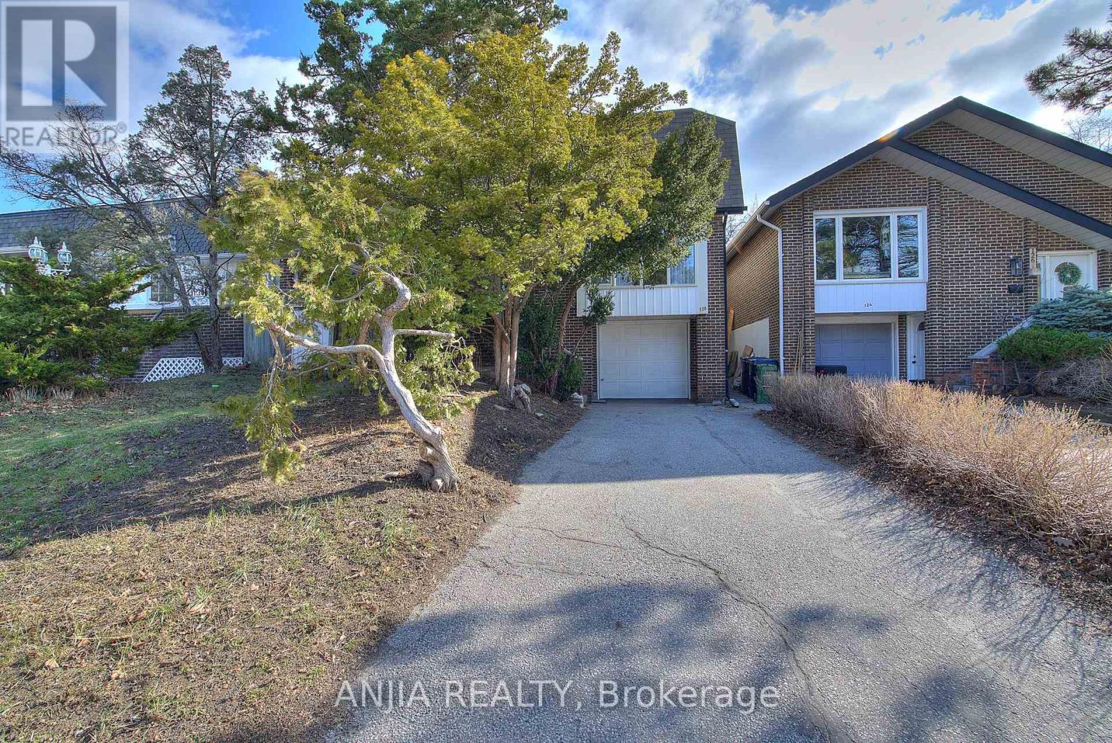 CRES - 128 LOGANBERRY CRESCENT