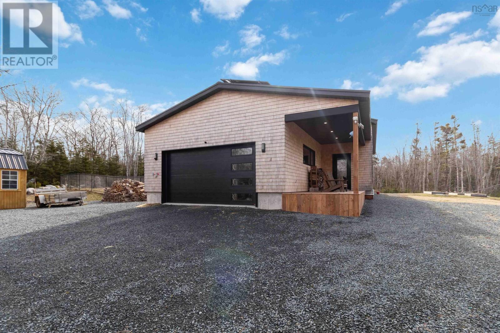 Property 3 of 50 of 87 Golden Horizon Drive