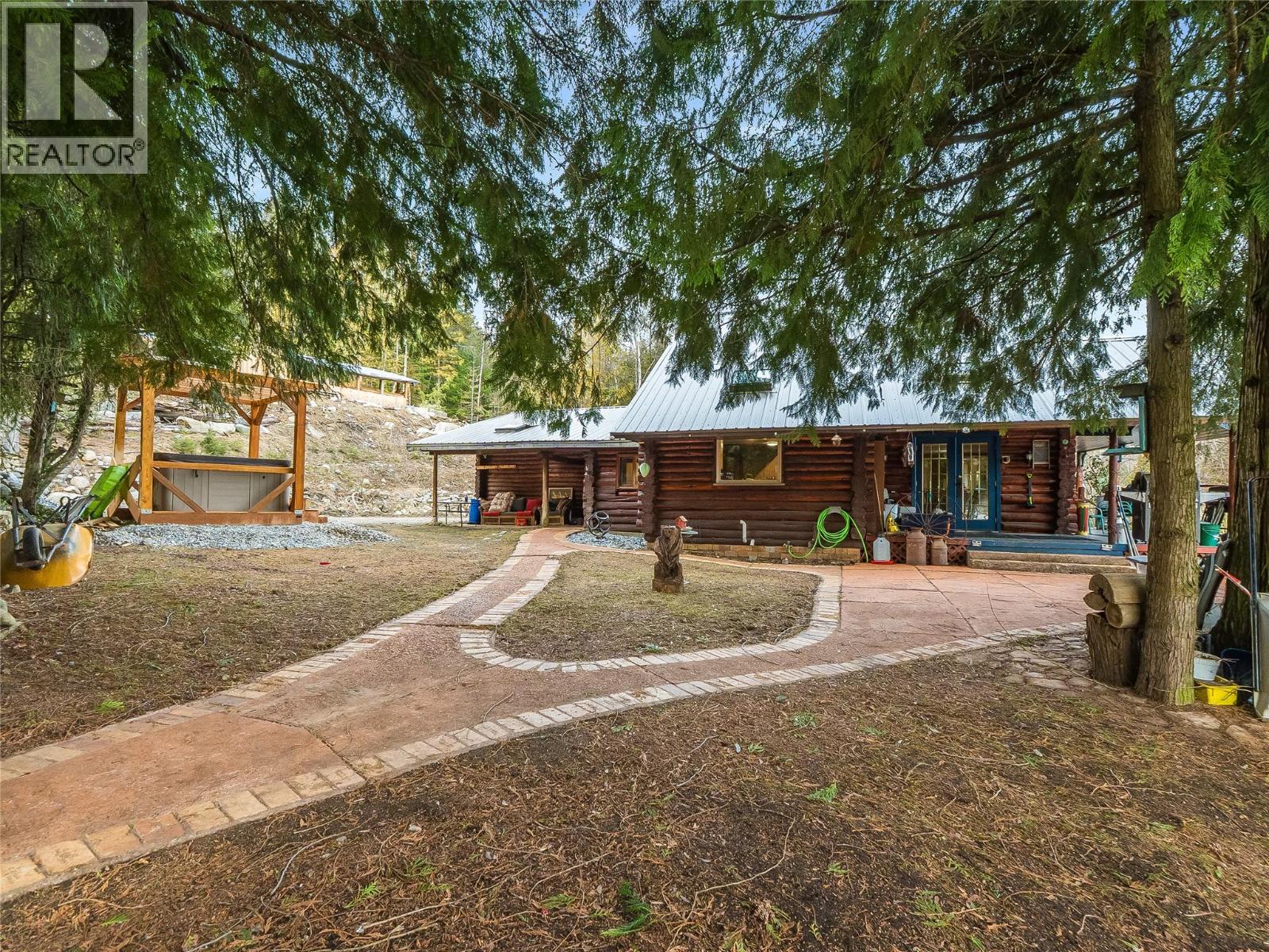 4229 CASINO ROAD - 2